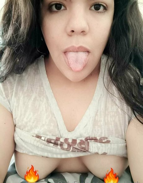 roxybitch nude model pictures