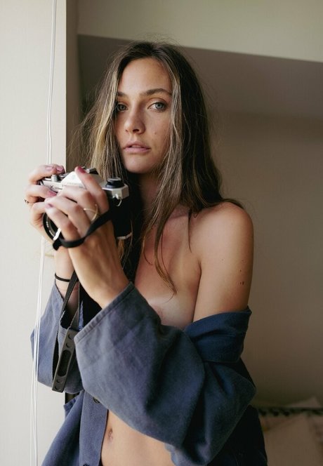 Emily Hall model high quality picture