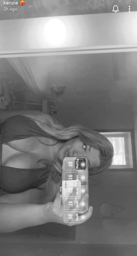 Mackenzie Spohn hot model photos