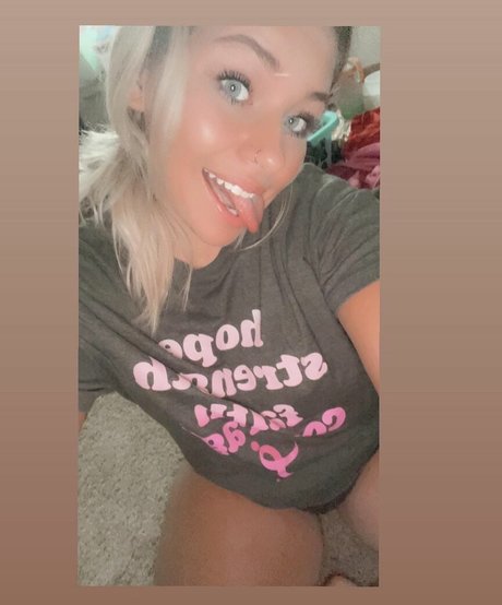 Mackenzie Spohn sexy actress gallery