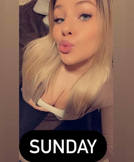 Mackenzie Spohn hot actress image