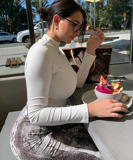 Anna Paul erotic star pictures