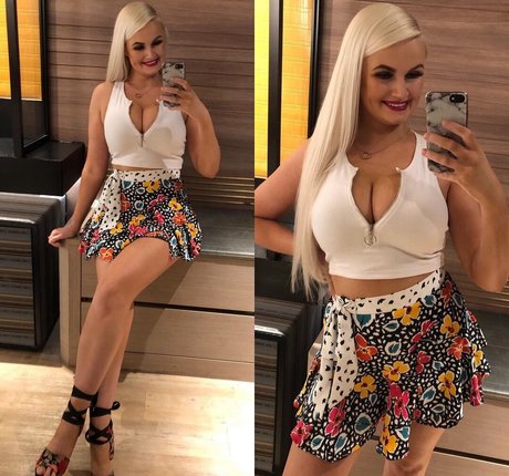 Zandra May top star galleries