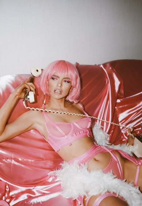 alex rebelgirl sex model picture