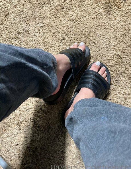 lachleamber star exclusive pics