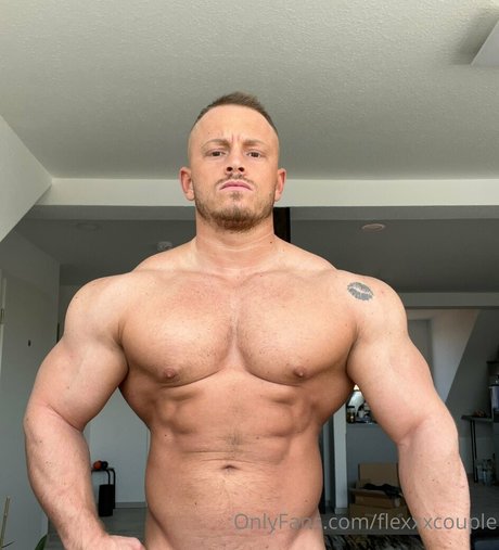 flexxxcouple pornstar pretty image