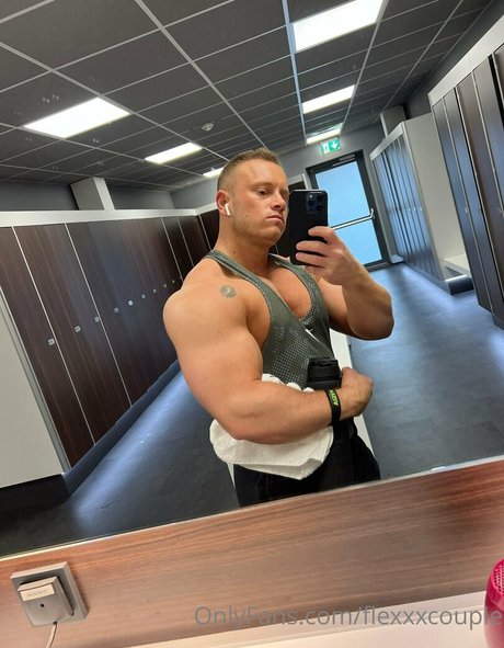 flexxxcouple sex star pictures