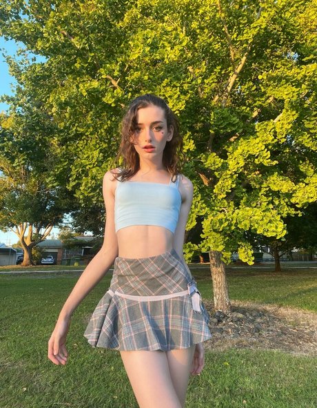 Venus Moorez top actress photo