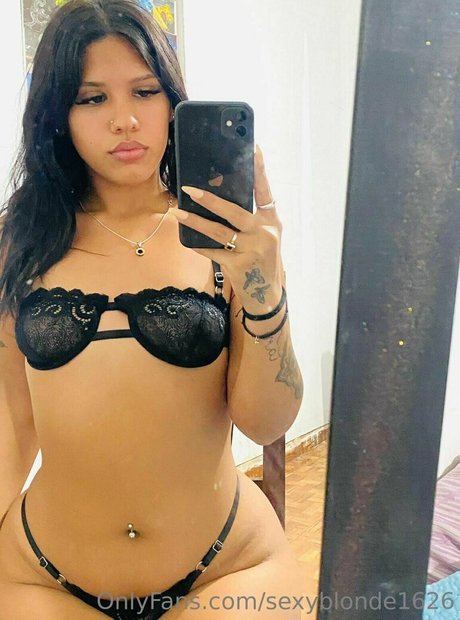 sexyblonde1626 beautiful star image