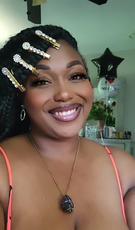 daagobbler model top pictures