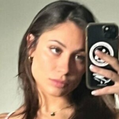 Madison Cortesano model hd picture