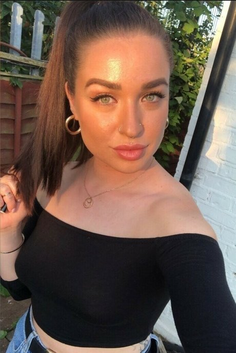 zaynes91 art actress galleries