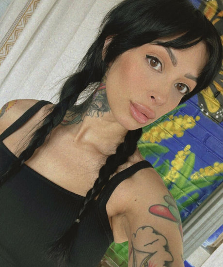 Helen Johnson pornstar top image