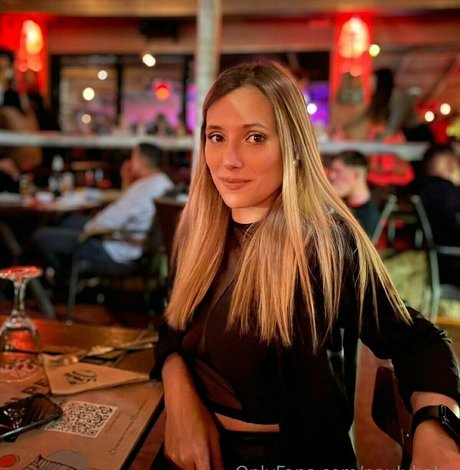 paulybaby star naked picture