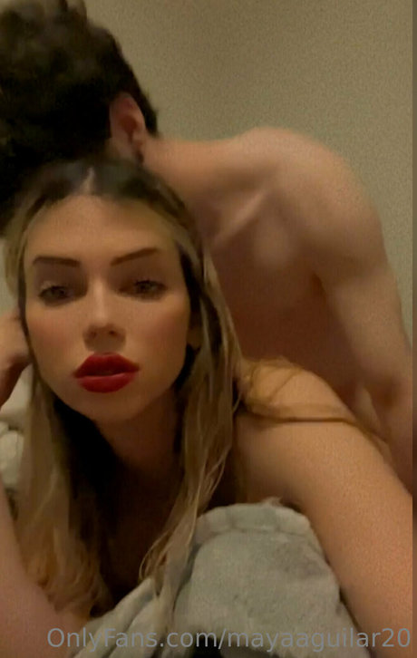 mayaaguilar20 sex model photo