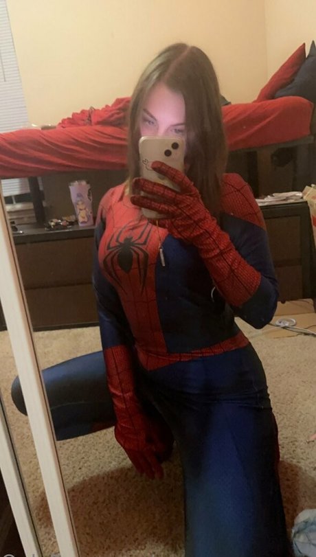 mavaroon cosplays star top img