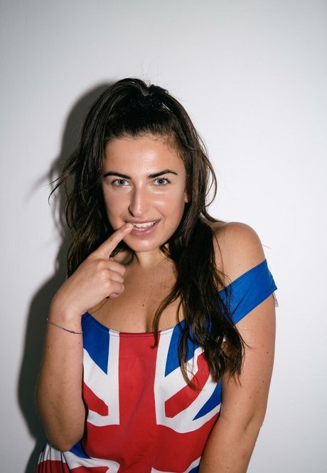 crazybritishoe hd model pictures