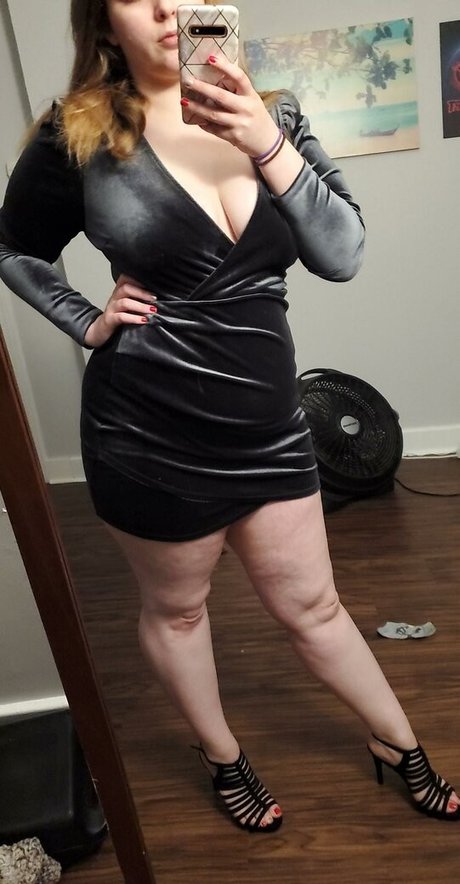 Swingerwanabe sexy model gallery