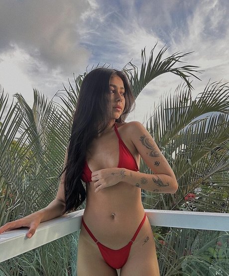 Beca Barreto hd star galleries