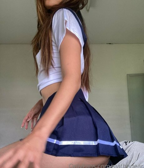 siathedear nudes model gallery