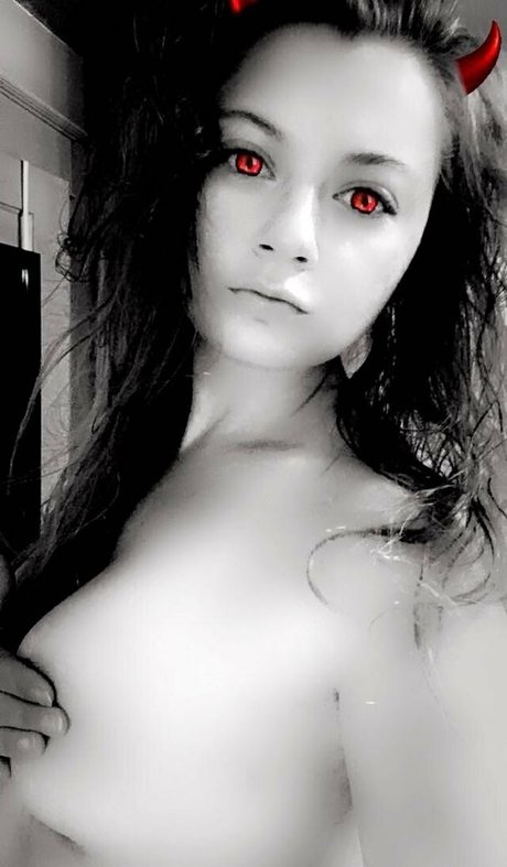 umassgirl top star photo