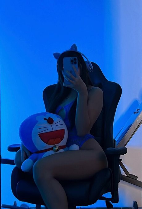 laalemonzz model art images