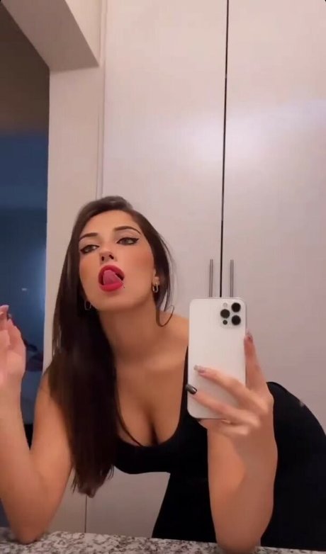 Cotimanzur pretty actress pictures