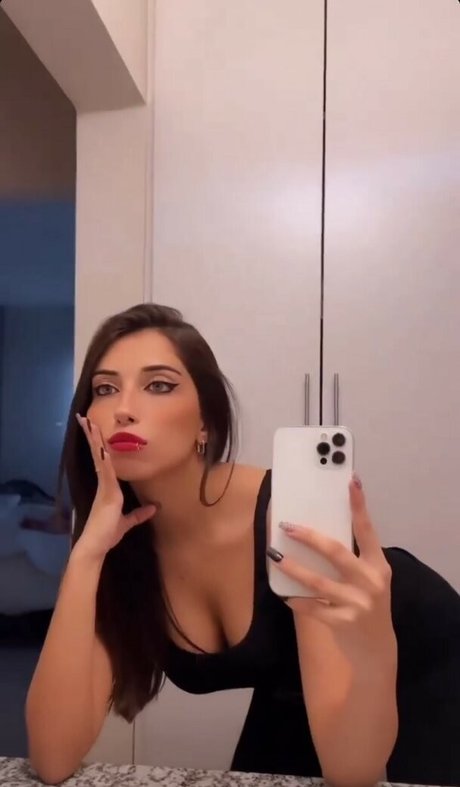 Cotimanzur model photos