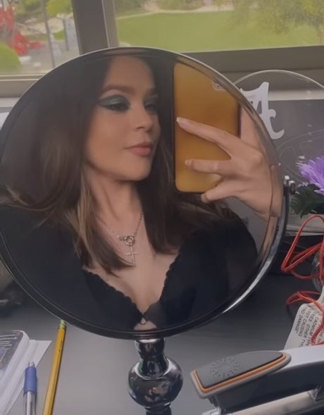 Thiessita pornstar nice archive