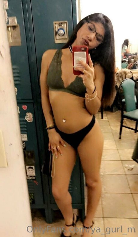 ya gurl m exclusive pornstar pictures