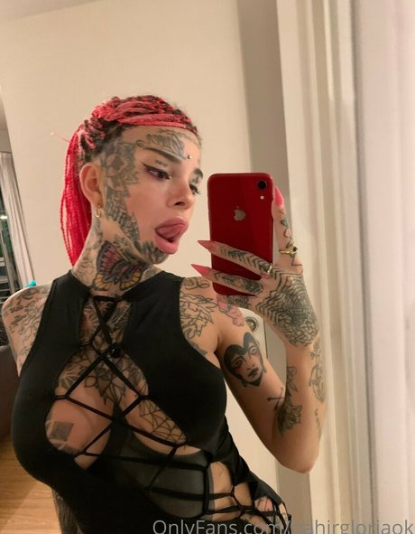 nahirgloriaokk perfect model picture