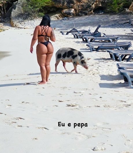 Nanda Peluso star adult photos