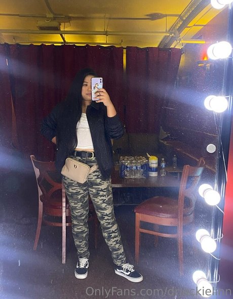 latina babe onlyfans sexy xxx image