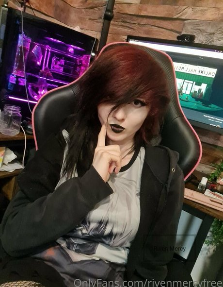 rivenmercyfree pretty actress images