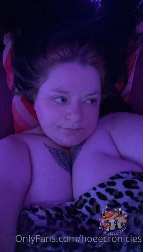 hoeecronicles star free pictures