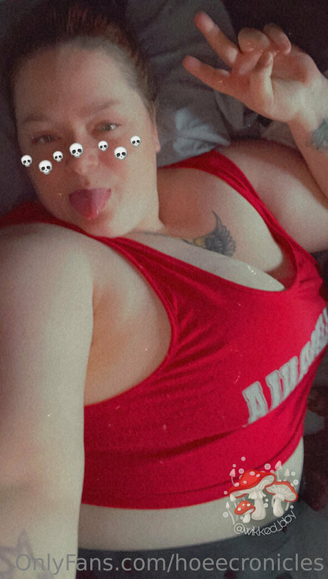 hoeecronicles model sexy images