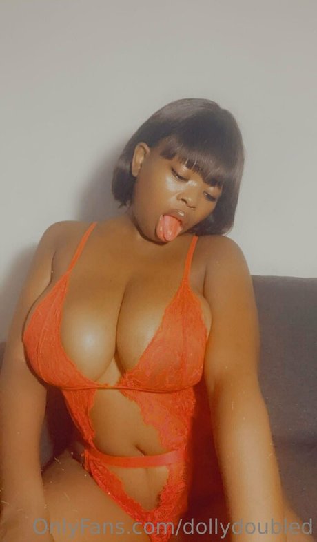 dollydoubled beautiful model pic