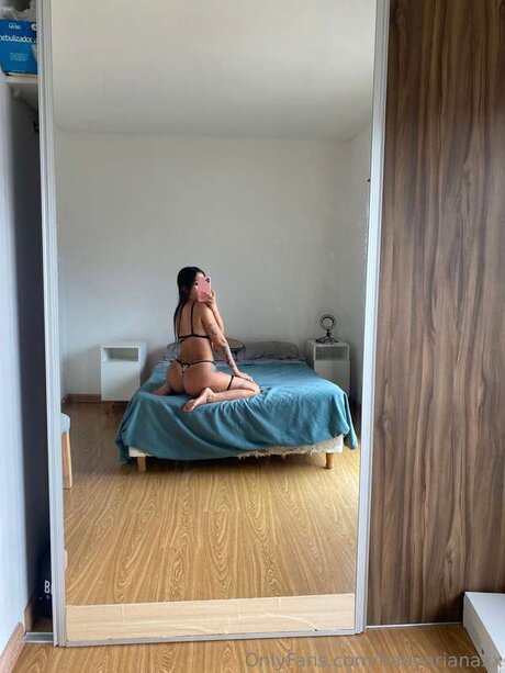 babyarianaxx perfect model image