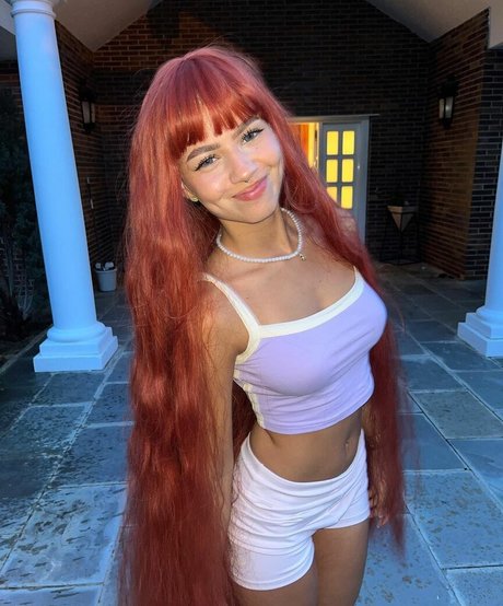 Larissa Kimberly top actress images