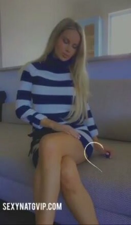 Nathalie Gauvreau star erotic photos