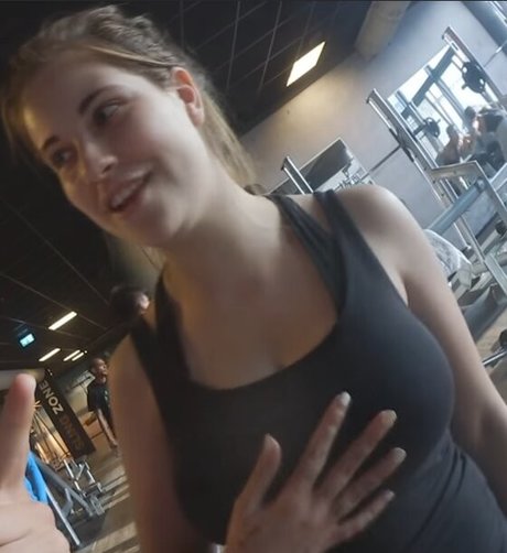 Melina Sophie pornstar erotic gallery