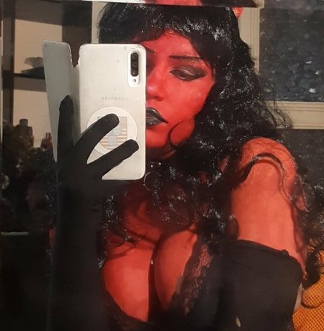 Mendeni pornstar erotic pictures