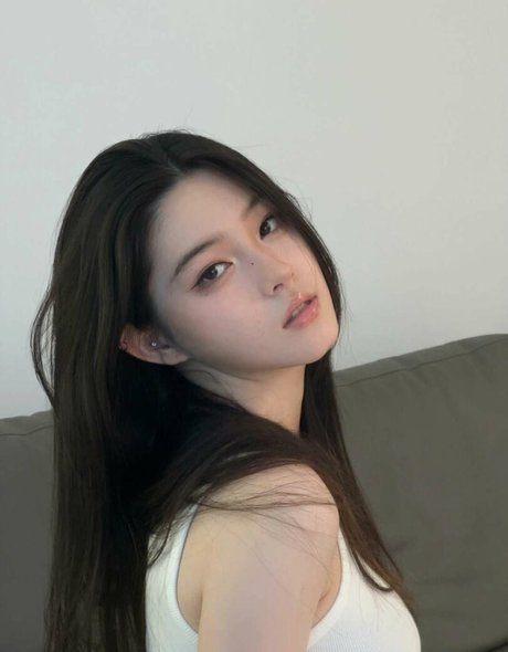 iamazhai high quality actress galleries