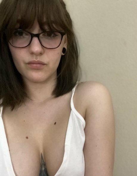 minaluna star pretty pics