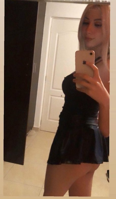 Deborha4 top actress image