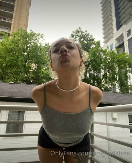 omgzadafree xxx actress image