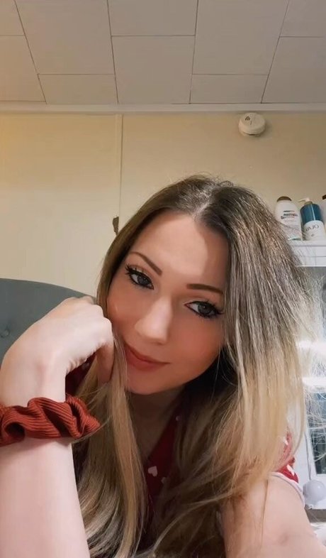 Little Momma star sex picture