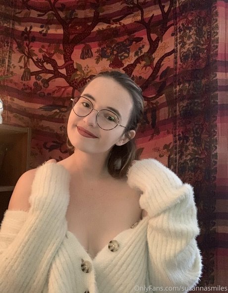 suzannasmiles hd pornstar pic