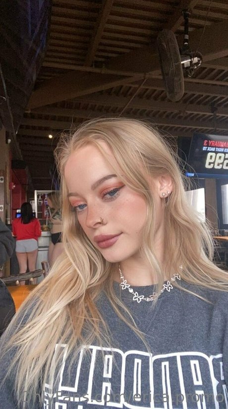 erica promo naked actress img