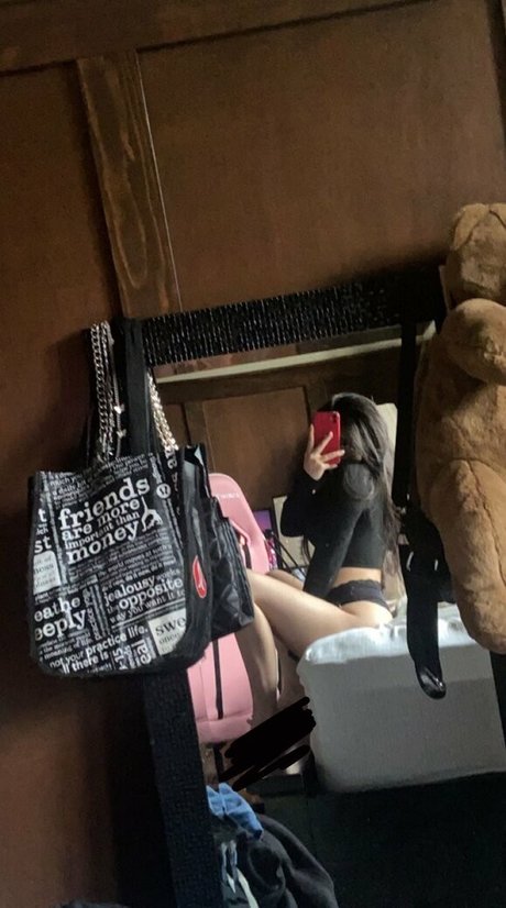 lilshitterpoopie model top galleries